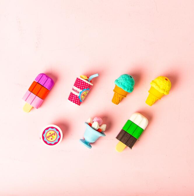 Ice Cream Treats Series Mini Erasers Card